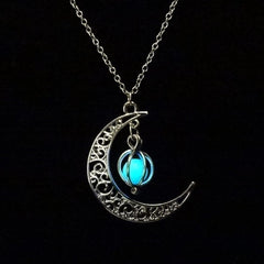 Glow in the dark - Hollow Moon Pendant Necklace